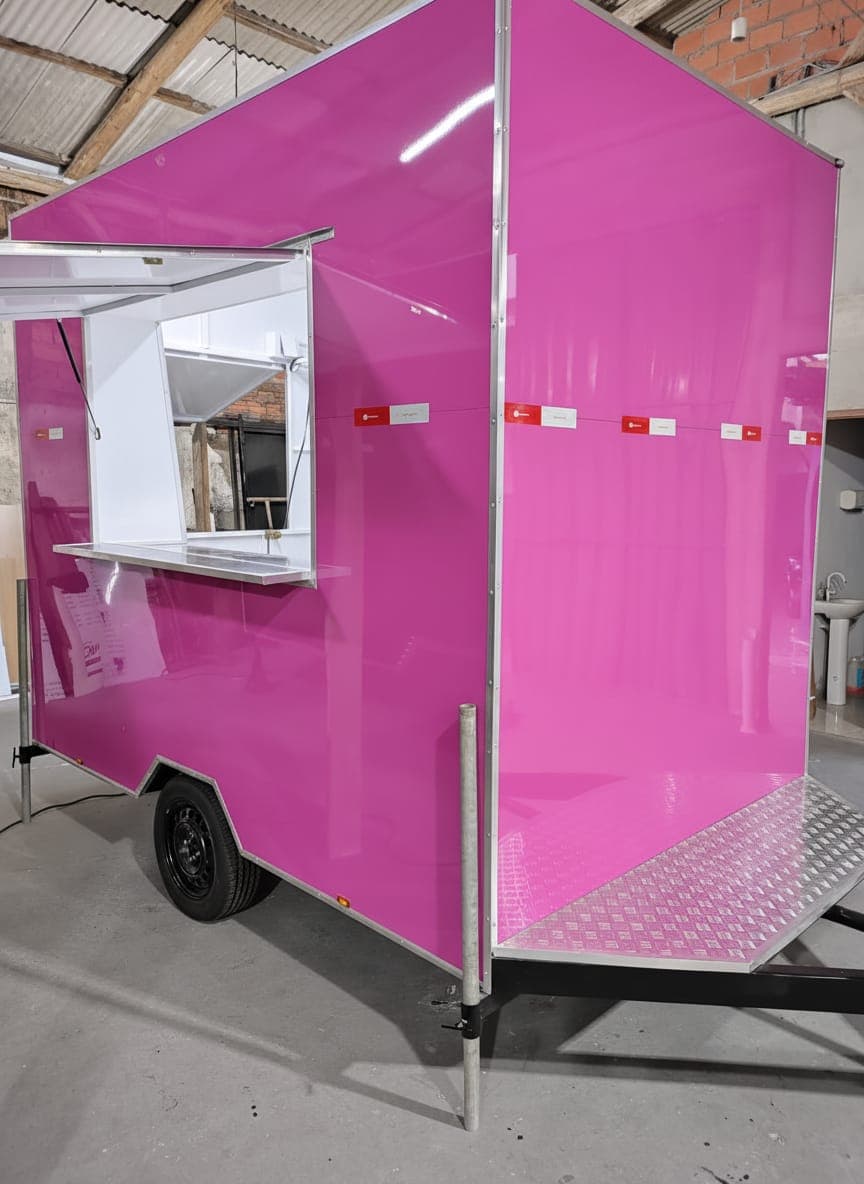 Trailer gastronômico TR7 - Modelo 9